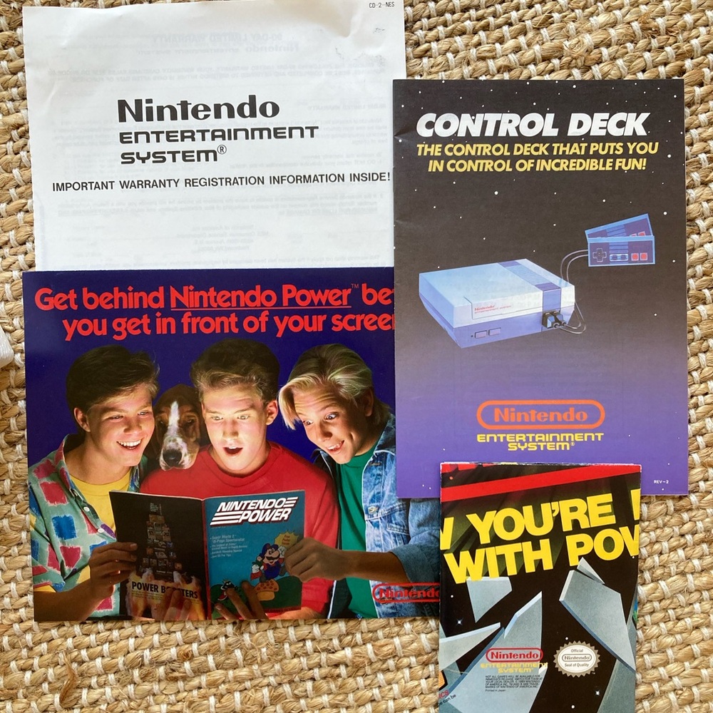 Vintage Nintendo NES Action Set with Games - Picture 8 of 11